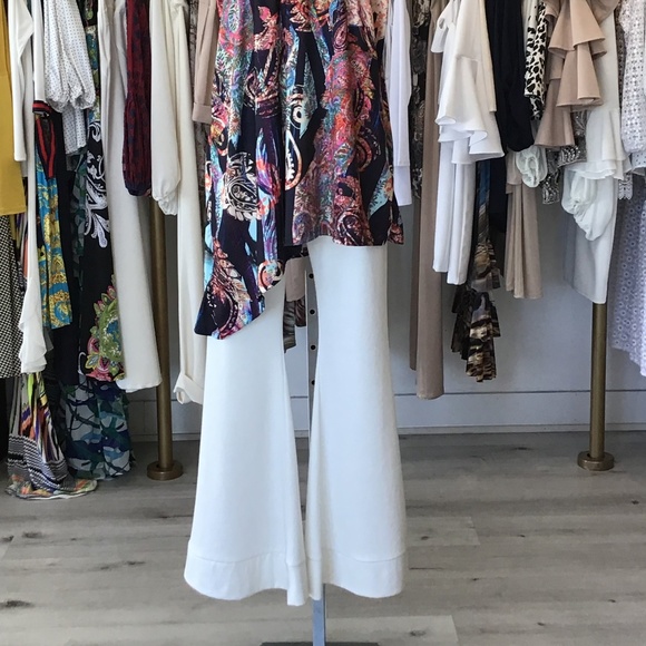 white pants - Picture 1 of 5